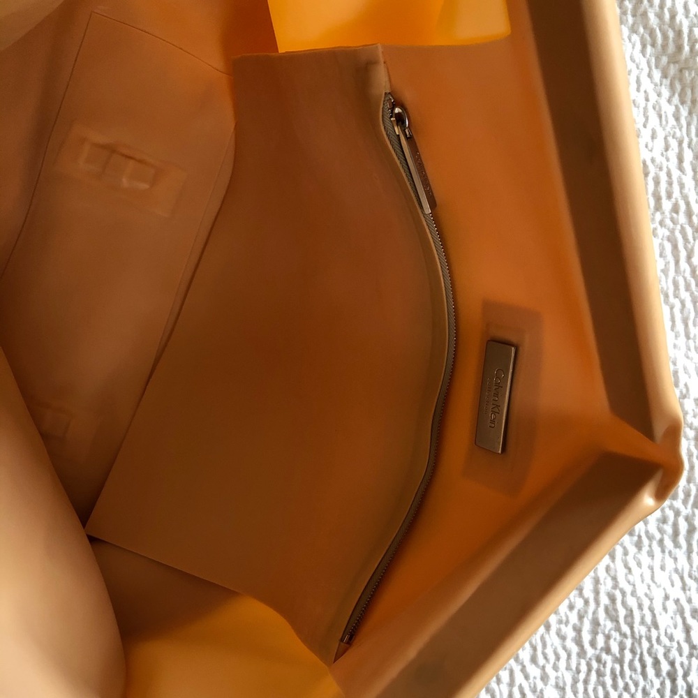 Calvin Klein Collection bag - Picture 2 of 3